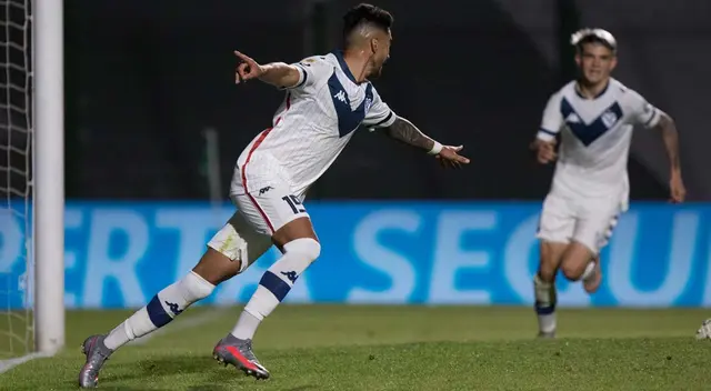 Vélez Sarsfield ganó 1-0 Sarmiento