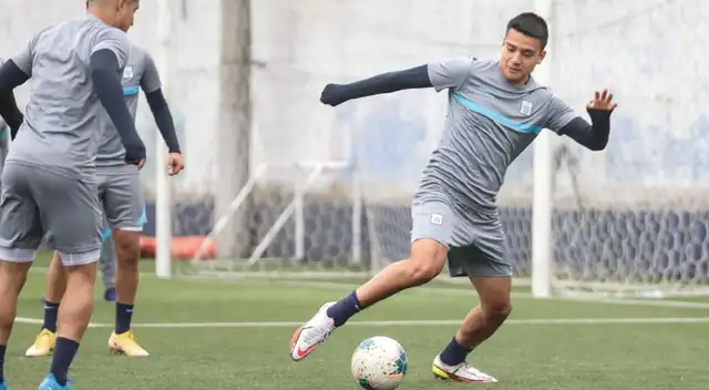 Óscar Pinto podría hacer su debut en la Liga 1