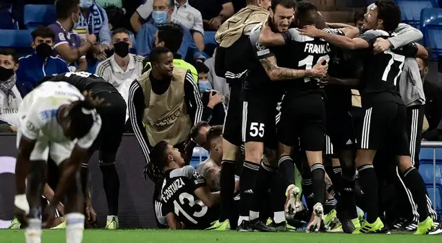 Sheriff logró lo que parecía imposible: venció al Madrid de visita y es líder del Grupo B.