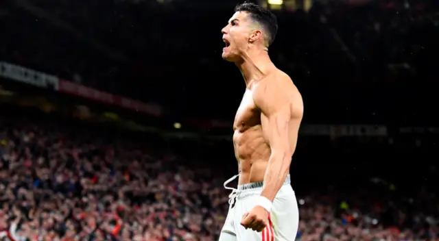 Ronaldo le dio la victoria al United en el final del partido