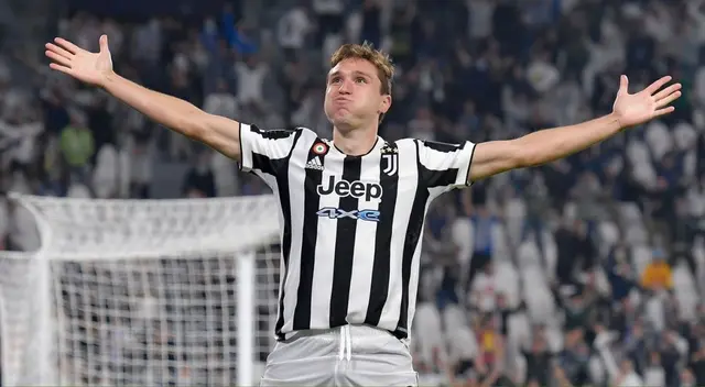 Chiesa anotó el gol más rápido en un partido de Champions League