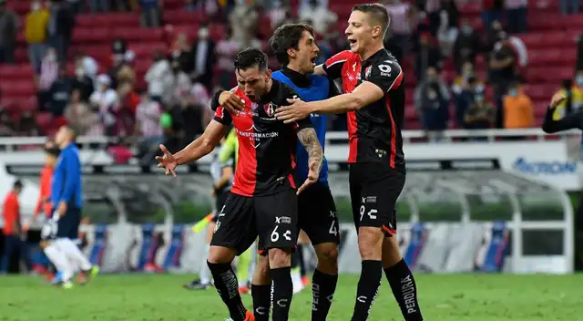 El Atlas es líder mexicano. El Atlas es líder mexicano.