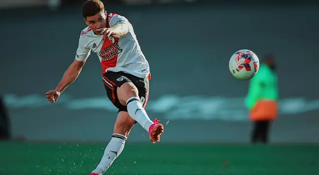 Julián Álvarez figura del River Plate vs Boca Juniors