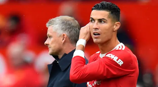 Cristiano Ronaldo suma 5 goles en 6 partidos con Manchester United.