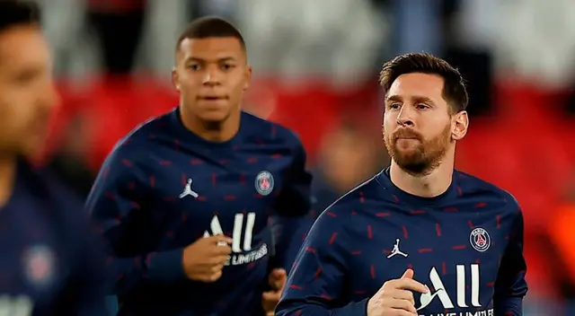 Kylian Mbappé y Lionel Messi comienzan a entenderse en el PSG Kylian Mbappé y Lionel Messi comienzan a entenderse en el PSG