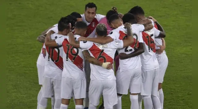 Ricardo Gareca todavía no define el equipo para el partido Ricardo Gareca todavía no define el equipo para el partido
