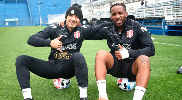 Gianluca Lapadula y Jefferson Farfán en Buenos Aires, Argentina