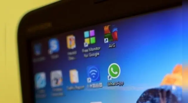 Solo tendrás que dar doble clic sobre el ícono para entrar a WhatsApp Web. Foto: Apple Watch Tech