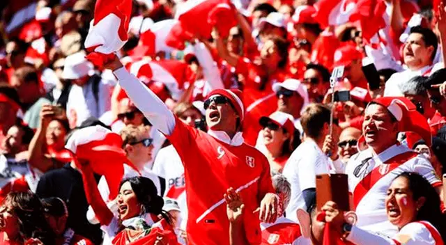 Fanáticos de la bicolor no podrán ingresar al estadio con camiseta de Perú Fanáticos de la bicolor no podrán ingresar al estadio con camiseta de Perú