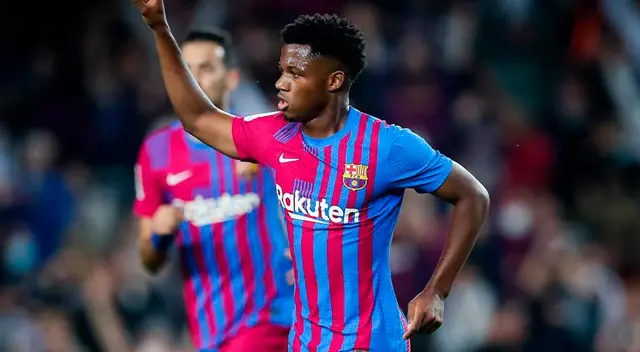 Ansu Fati celebra uno de los goles de Barcelona ante Valencia Ansu Fati celebra uno de los goles de Barcelona ante Valencia