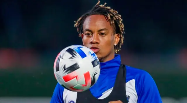 André Carrillo volvió a hacer trabajos con Al Hilal André Carrillo volvió a hacer trabajos con Al Hilal