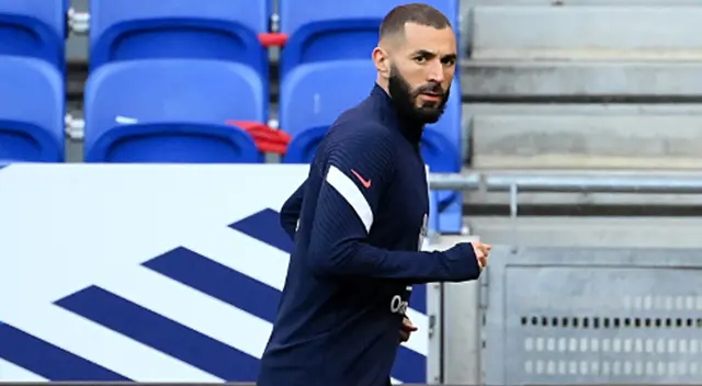 Benzema fue acusado por chantaje. Benzema fue acusado por chantaje.