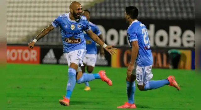 Marcos Riquelme lleva dos dobletes con Sporting Cristal. Foto: Liga 1 Betsson Marcos Riquelme lleva dos dobletes con Sporting Cristal. Foto: Liga 1 Betsson
