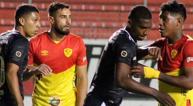 Aucas venció a Barcelona por la Liga Pro Aucas venció a Barcelona por la Liga Pro