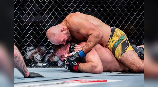 UFC 267: Glover Teixeira derrotó a Jan Blachowicz. Foto: Twitter.