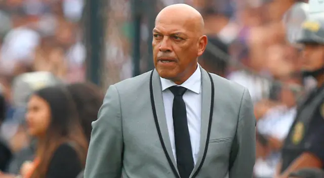 Roberto Mosquera campeón nacional con Deportivo Binacional