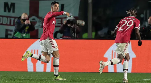 Manchester United empató 2 a 2 con Atalanta Manchester United empató 2 a 2 con Atalanta