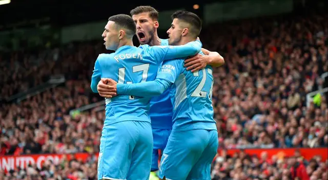 Manchester City se impuso en Old Trafford ante United
