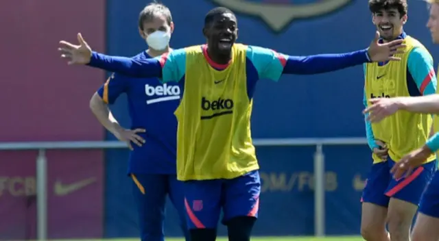 Ousmane Dembélé es el primer castigado bajo el nuevo régimen de Xavi Hernández. Ousmane Dembélé es el primer castigado bajo el nuevo régimen de Xavi Hernández.
