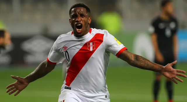 Jefferson Farfán abrió camino al triunfo de Perú ante Nueva Zelanda.