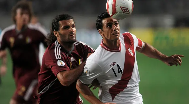 Claudio Pizarro fue recordado por Conmebol como Claudio Pizarro fue recordado por Conmebol como