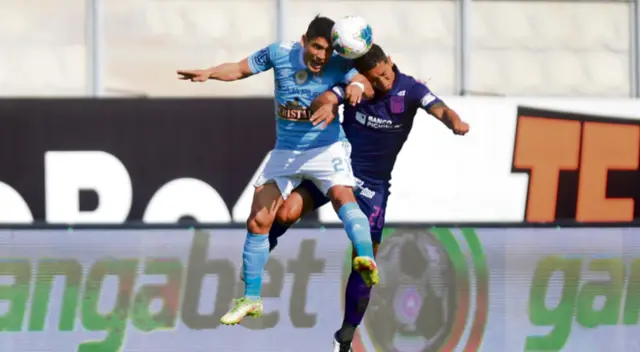 Alianza y Cristal se enfrentan este domingo por la ida de las finales de Liga 1 Alianza y Cristal se enfrentan este domingo por la ida de las finales de Liga 1