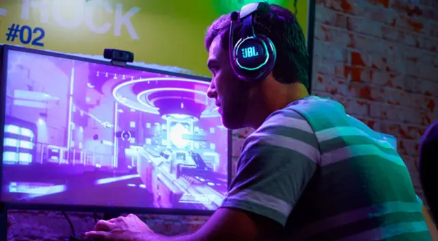 JBL ofrece modelos de audífonos para cada una de las necesidades de juego.