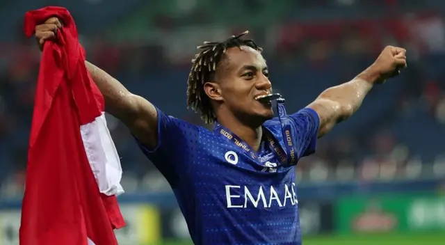 André Carrillo volverá a disputar un Mundial de Clubes con el Al-Hilal André Carrillo volverá a disputar un Mundial de Clubes con el Al-Hilal