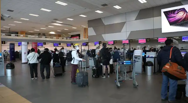 Mayores de 12 años deberán acreditar vacuna Mayores de 12 años deberán acreditar vacuna