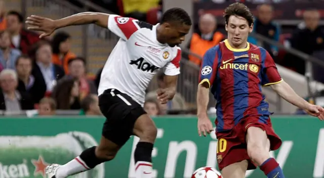 Evra felicitó a Lionel Messi por ganar un nuevo Balón de Oro. Evra felicitó a Lionel Messi por ganar un nuevo Balón de Oro.