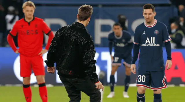 El estreno de Lionel Messi con su nuevo Balón de Oro no fue el mejor: PSG empató 0-0 con Niza. El estreno de Lionel Messi con su nuevo Balón de Oro no fue el mejor: PSG empató 0-0 con Niza.