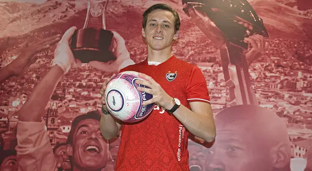 Patrick Zubczuk atajará en Cienciano por todo el 2022 Patrick Zubczuk atajará en Cienciano por todo el 2022