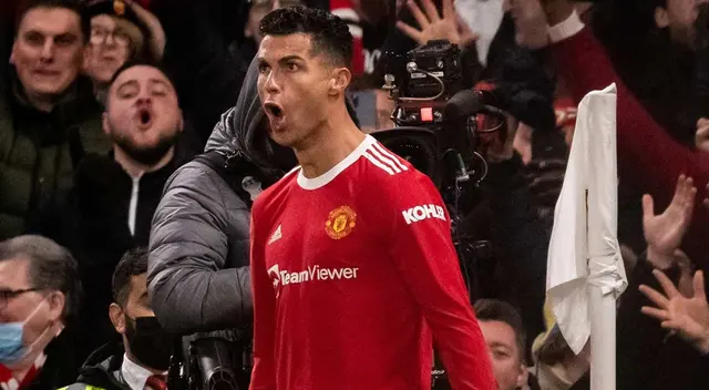 Manchester United venció 3-2 a Arsenal Manchester United venció 3-2 a Arsenal