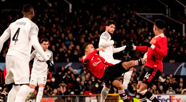 Manchester United terminó su paso por fase grupos siendo el líder, con 11 unidades.