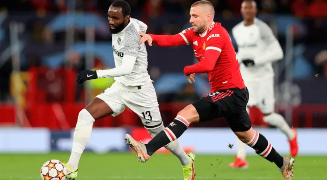 Manchester United se adelantó en casa, pero Young Boys lo empató en el cierre del primer tiempo.