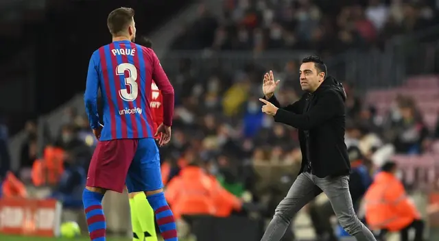 Xavi Hernández se mostró enfadado por la eliminación de Champions League Xavi Hernández se mostró enfadado por la eliminación de Champions League