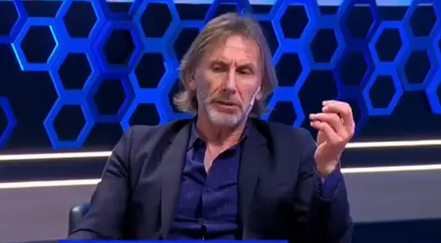 Ricardo Gareca no descarta volver a ser entrenador de equipos. Ricardo Gareca no descarta volver a ser entrenador de equipos.