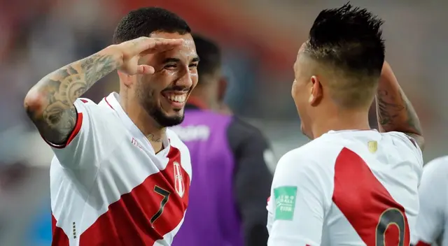 Los goles de Cueva y Peña figuran entre los mejores de las Eliminatorias Los goles de Cueva y Peña figuran entre los mejores de las Eliminatorias