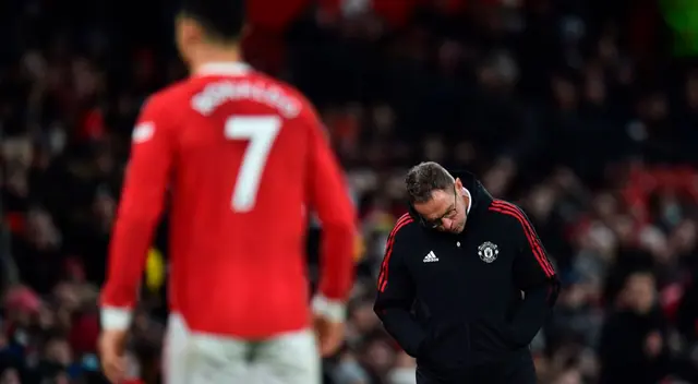 Manchester United presenta un alto número de contagios de COVID-19