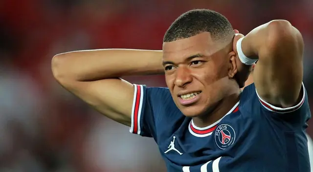 Kylian Mbappé todavía no define su futuro con PSG Kylian Mbappé todavía no define su futuro con PSG