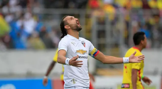 Hernán Barcos no llegará a LDU de Quito Hernán Barcos no llegará a LDU de Quito