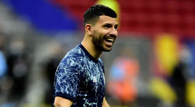 Sergio Agüero se retiró del fútbol luego de 18 años Sergio Agüero se retiró del fútbol luego de 18 años
