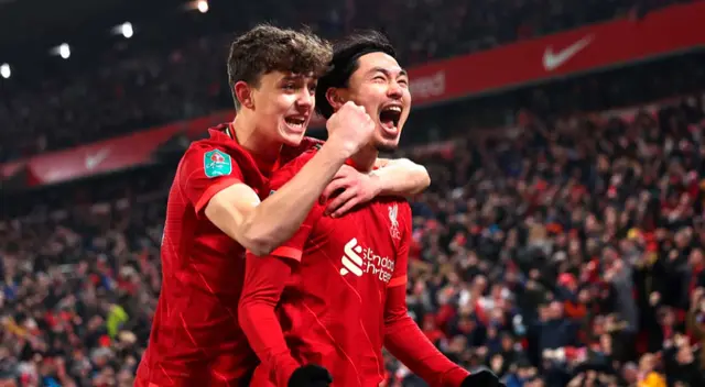 Liverpool sonrió al final en casa y estampó su nombre en la semifinal de la Copa.