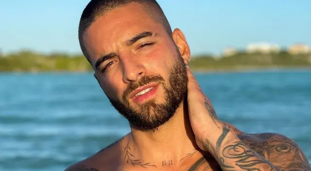 Maluma presenta a su nueva pareja con romántica foto en Navidad Maluma presenta a su nueva pareja con romántica foto en Navidad