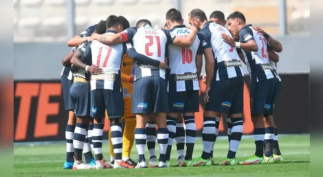 Alianza Lima defenderá su condición de campeón del fútbol peruano en el 2022 Alianza Lima defenderá su condición de campeón del fútbol peruano en el 2022