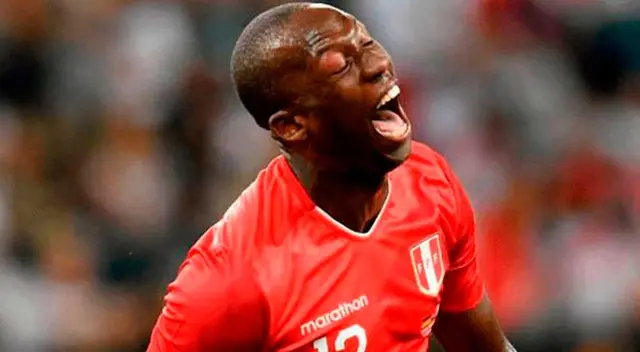 Luis Advíncula ha sido nominado a lateral derecho en el 'once de América'.
