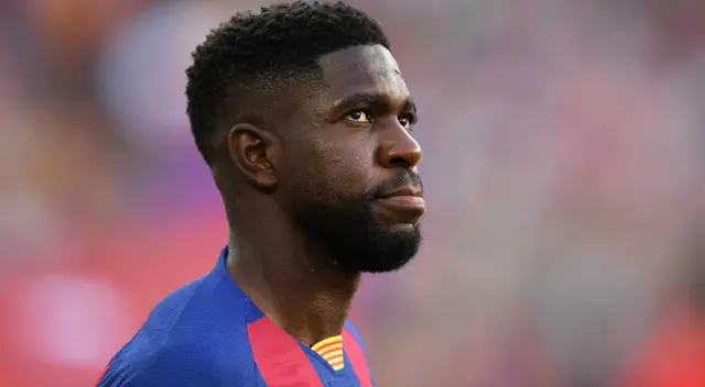 Samuel Umtiti llegó al Barcelona procedente del Lyon. Samuel Umtiti llegó al Barcelona procedente del Lyon.