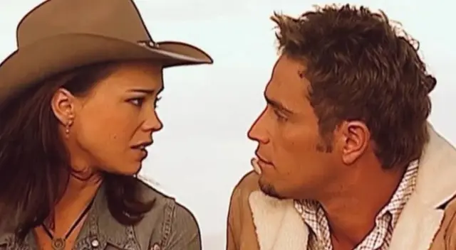 Pasión de gavilanes: Revive como fue el primer beso de Sarita y Franco en la novela Pasión de gavilanes: Revive como fue el primer beso de Sarita y Franco en la novela