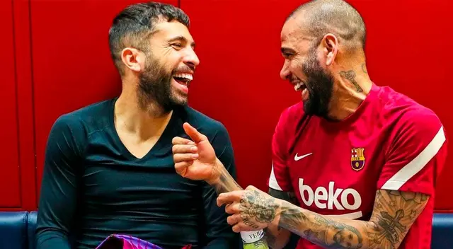 Dani Alves y Jordi Alba superaron la Covid-19
