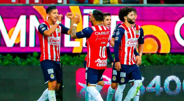 Chivas no tuvo problemas ante Mazatlán y lo goleó en casa.